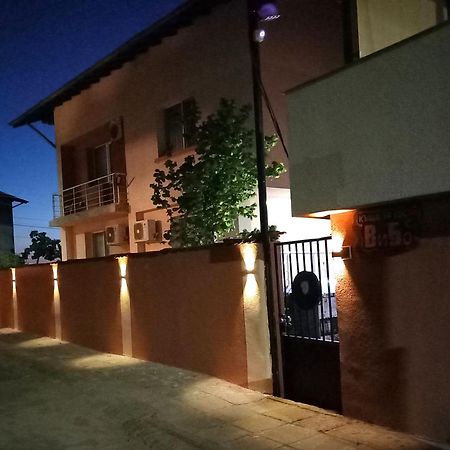 ספרבה בניה Vibo Guesthouse מראה חיצוני תמונה