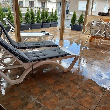 ספרבה בניה Vibo Guesthouse מראה חיצוני תמונה