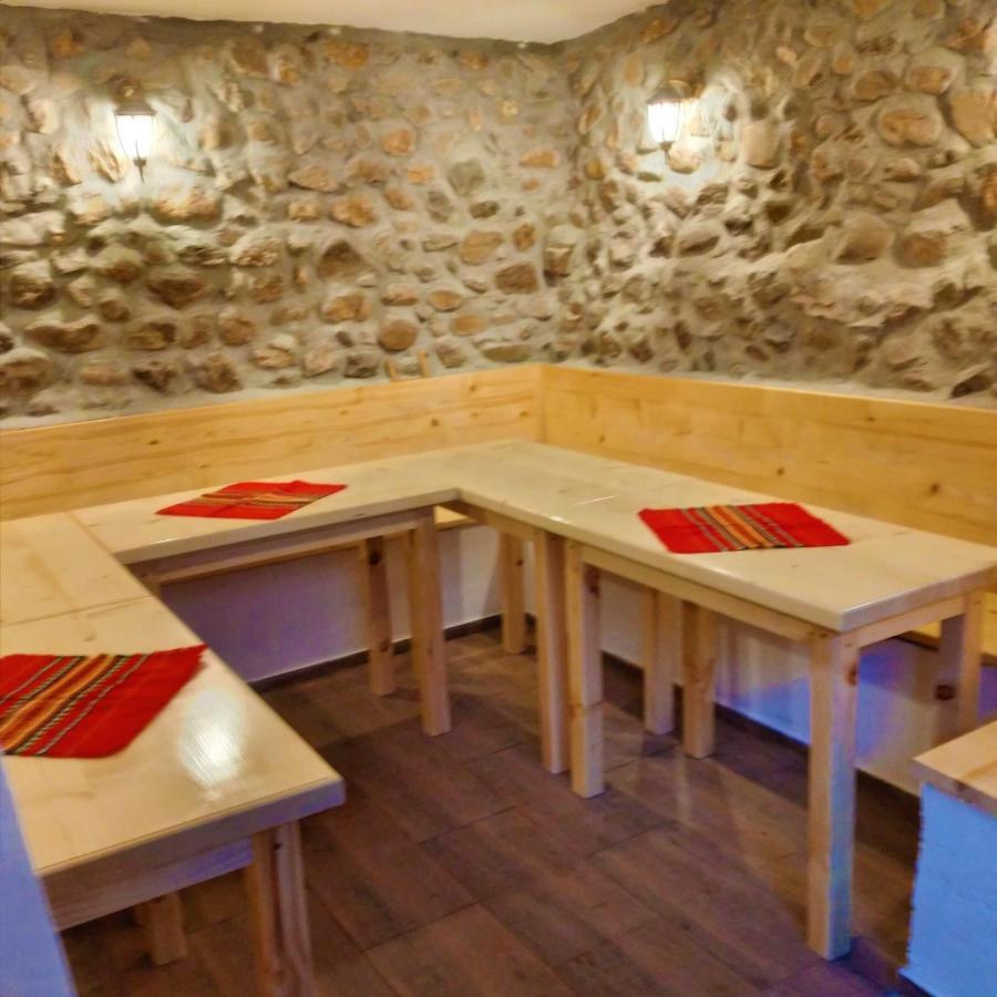 ספרבה בניה Vibo Guesthouse מראה חיצוני תמונה