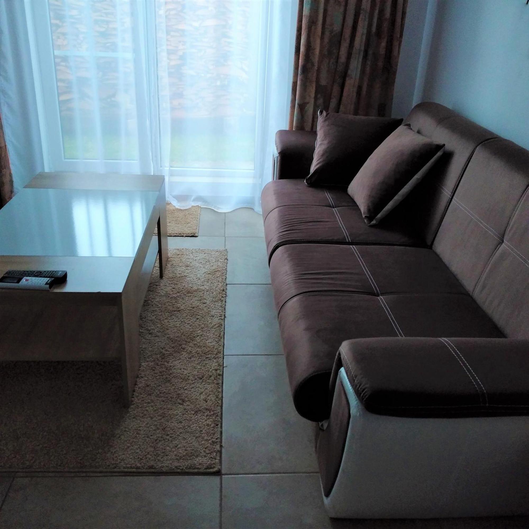 ספרבה בניה Vibo Guesthouse חדר תמונה