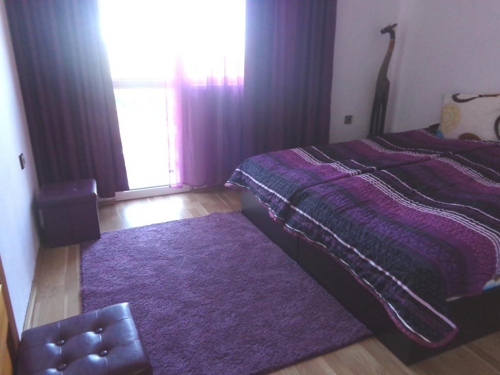 ספרבה בניה Vibo Guesthouse חדר תמונה