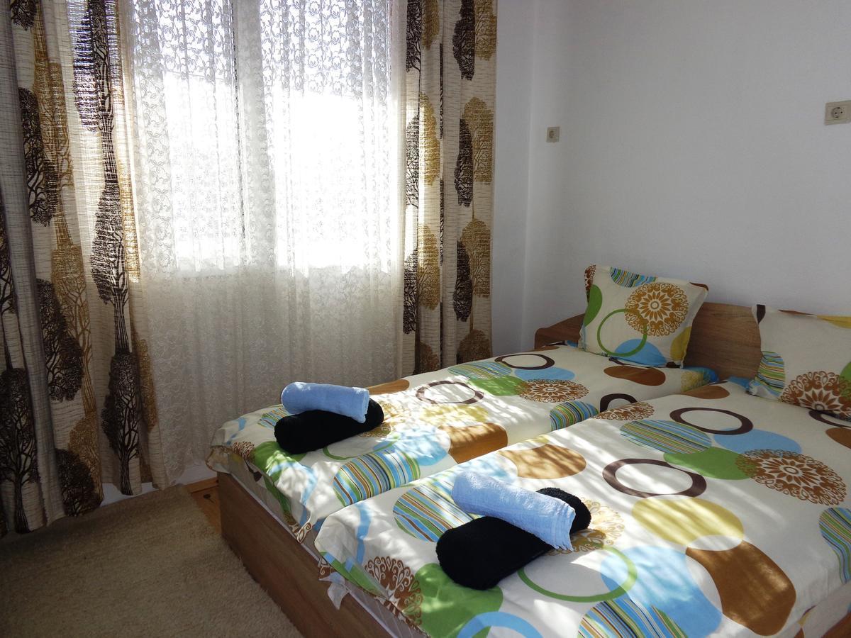 ספרבה בניה Vibo Guesthouse מראה חיצוני תמונה